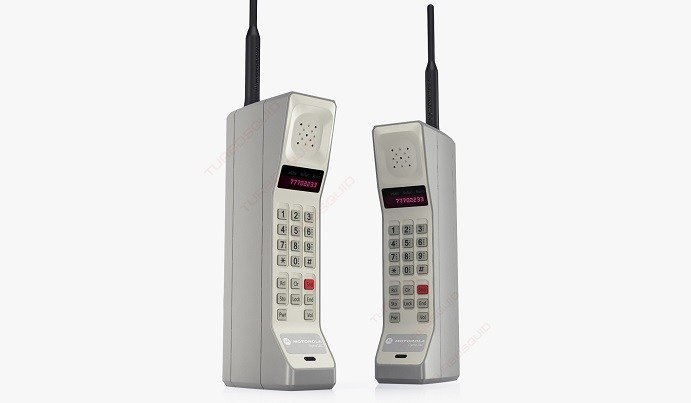Motorola-DynaTac-Phone