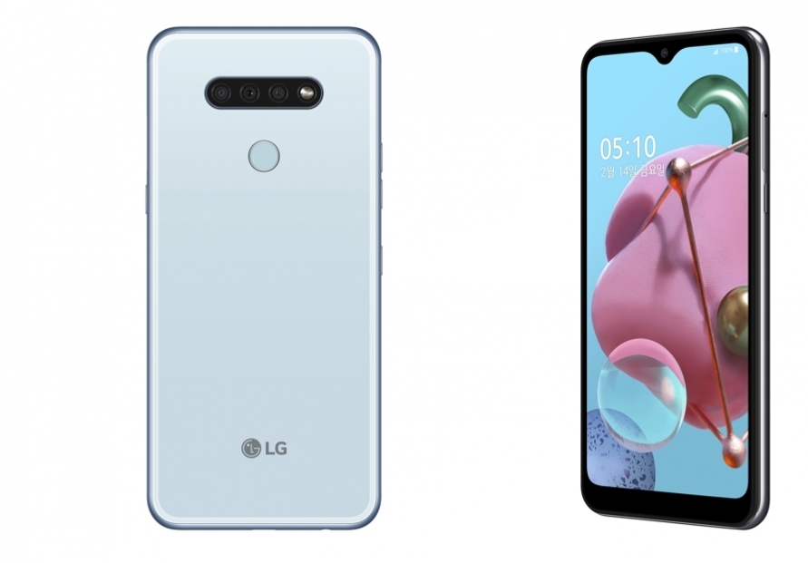 LG представила новый смартфон с тройной камерой